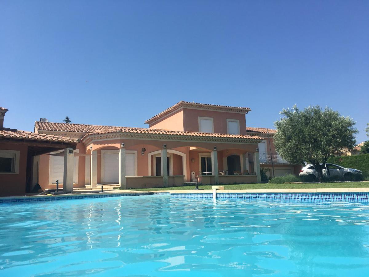 Villa Et Maisonnette Provencales Carpentras Εξωτερικό φωτογραφία