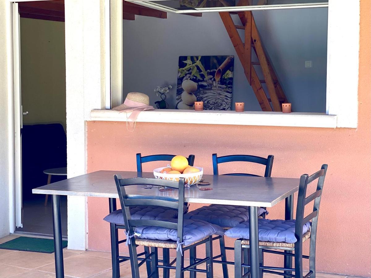 Villa Et Maisonnette Provencales Carpentras Εξωτερικό φωτογραφία