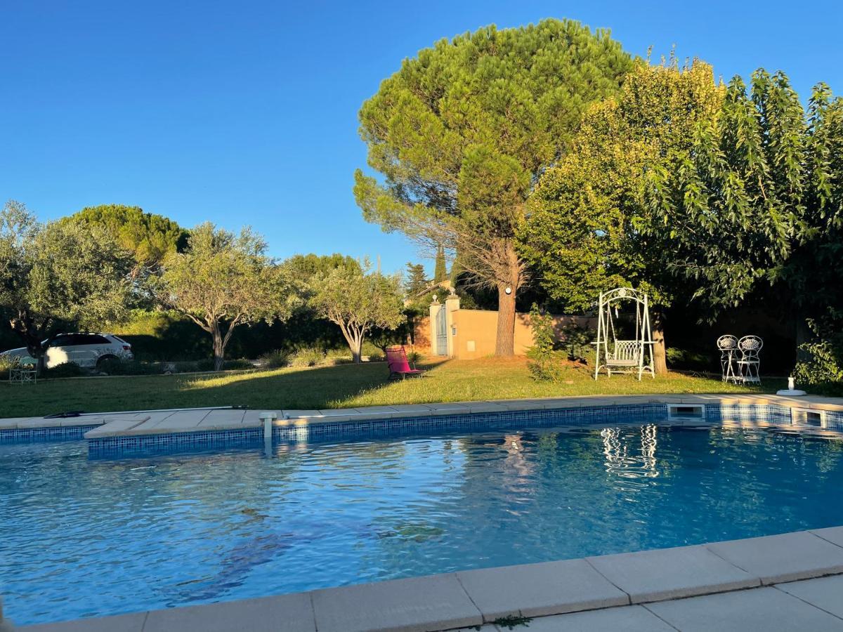 Villa Et Maisonnette Provencales Carpentras Εξωτερικό φωτογραφία