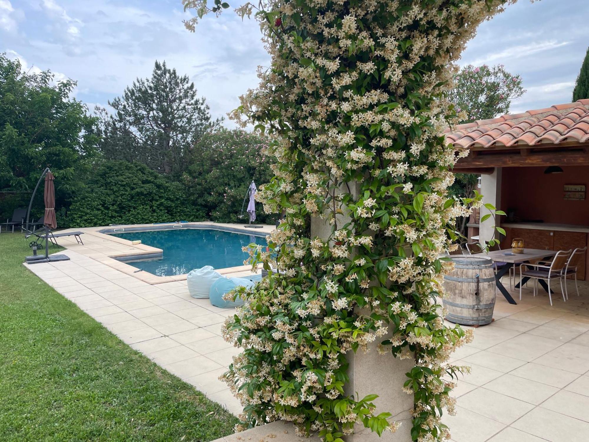 Villa Et Maisonnette Provencales Carpentras Εξωτερικό φωτογραφία